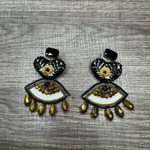 Gabby vilchiz Elegant Black and Gold‎ Beaded Earrings